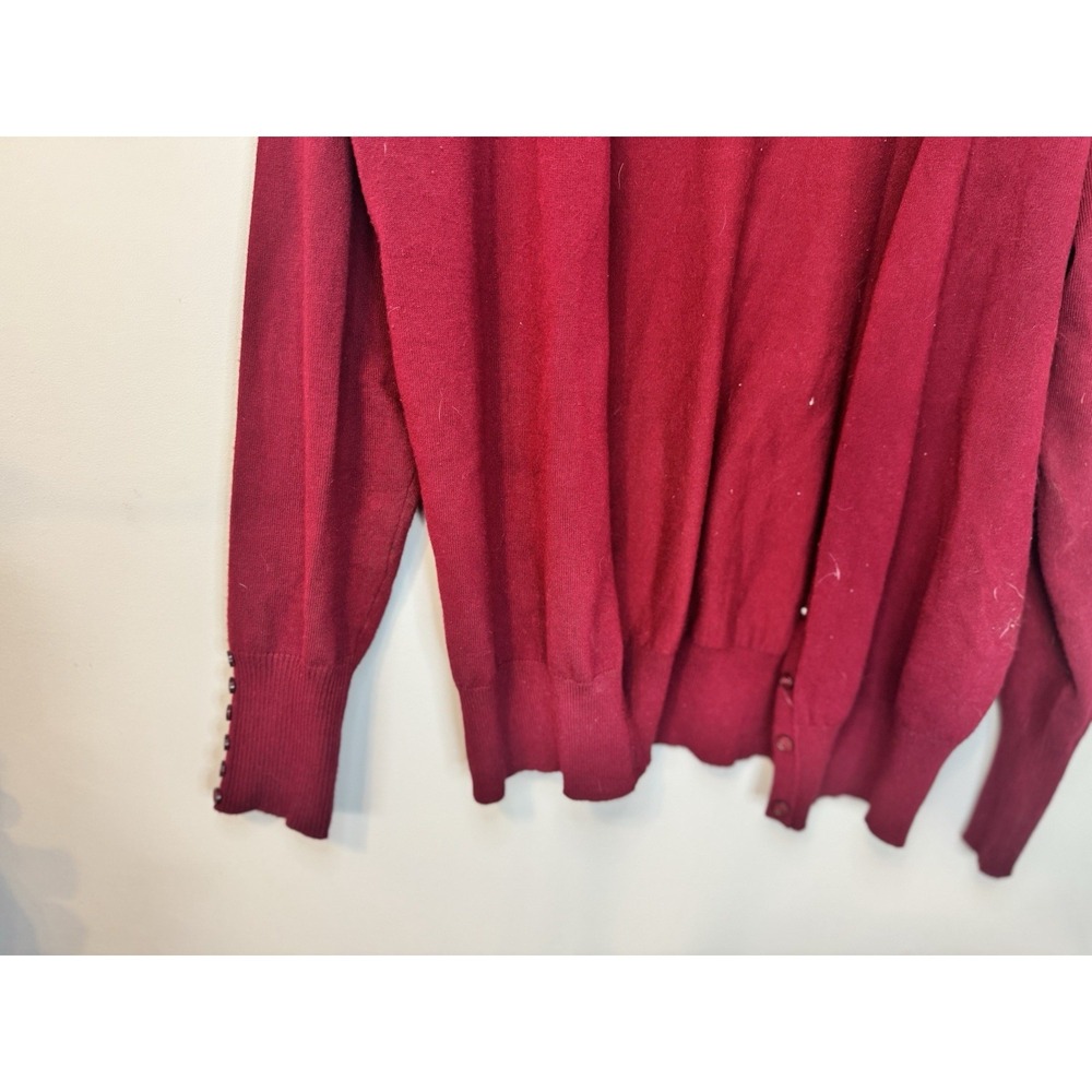 Active USA Classic Women's Sweater Red With Buttons & Sleeve Buttons Size Small - Picture 4 of 9